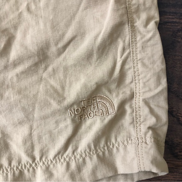The North Face Women’s Shorts - Picture 4 of 9